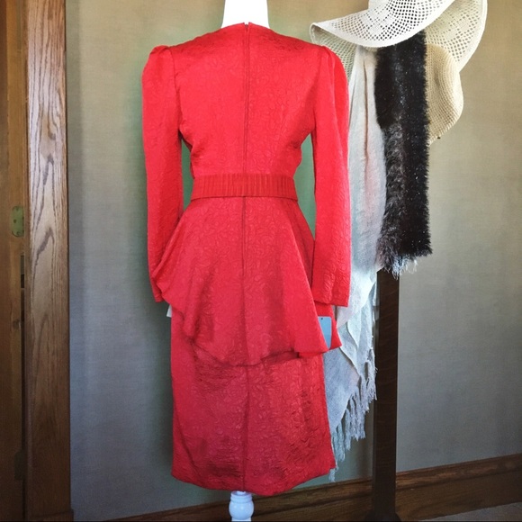 R&K Petites Red Textured Rosette Formal Dress 6P - Picture 2 of 12